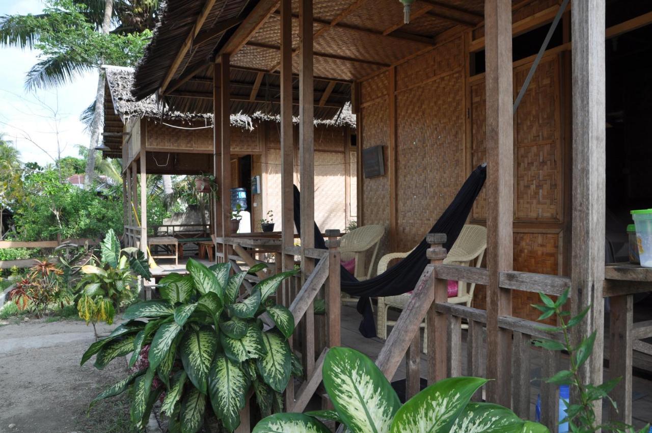 Sunset Homestay By Harry & Mimin Telaga Buitenkant foto