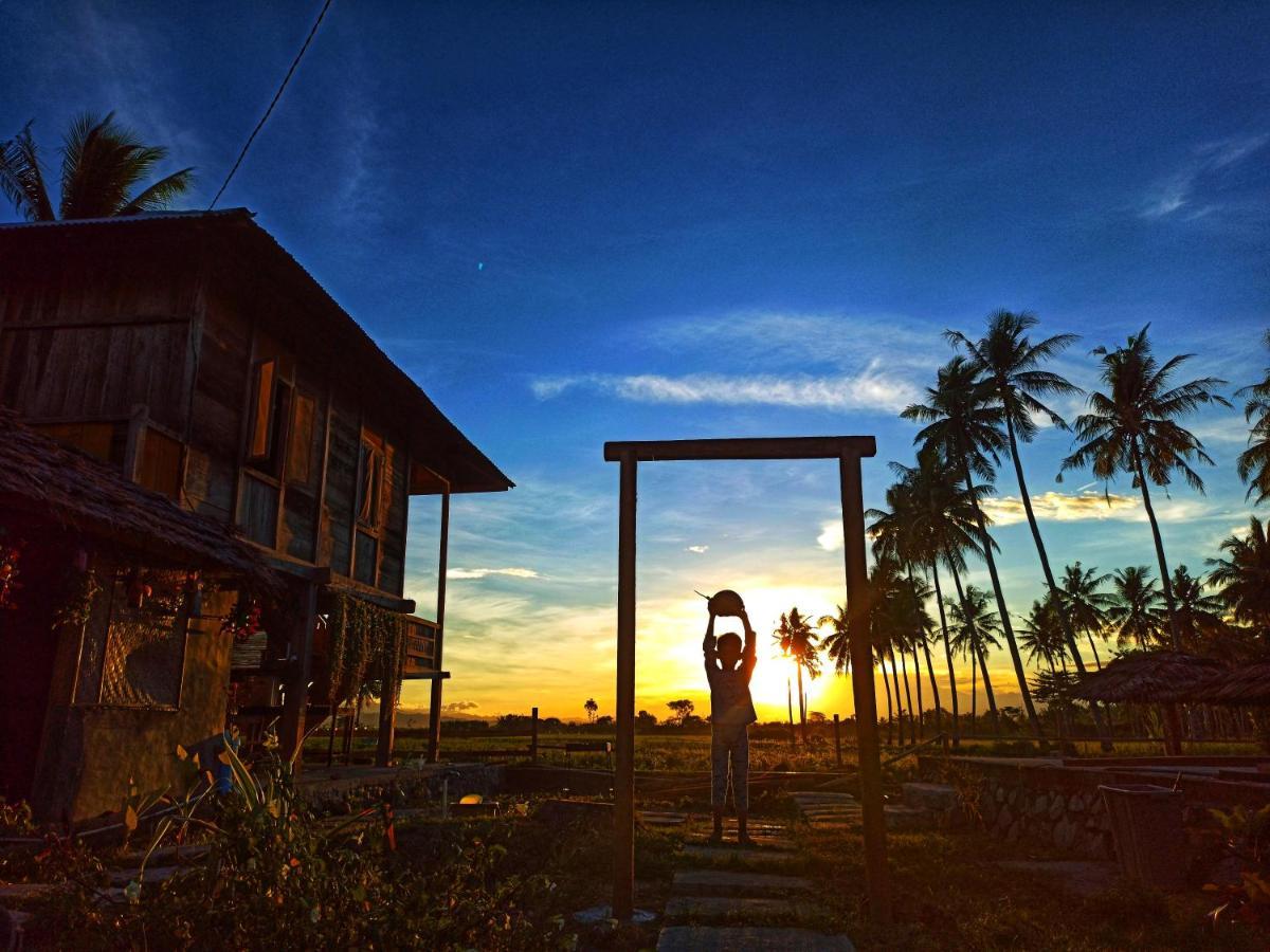 Sunset Homestay By Harry & Mimin Telaga Buitenkant foto